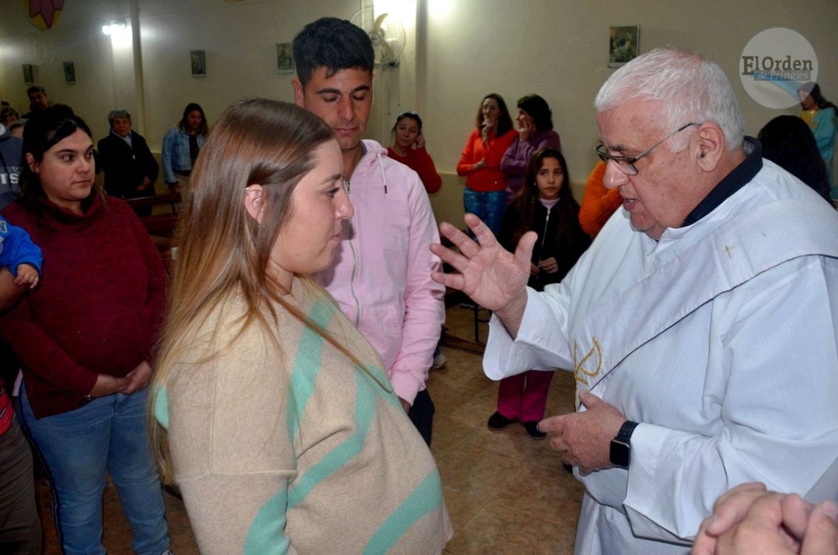 15 futuras mamás fueron bendecidas en el día de San Ramón Nonato