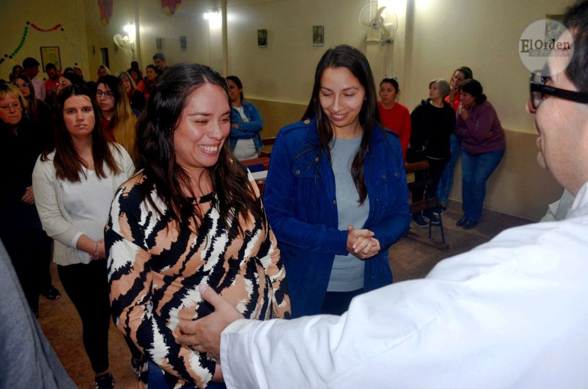 15 futuras mamás fueron bendecidas en el día de San Ramón Nonato
