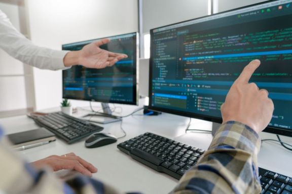 El Centro de Formación Profesional brinda el curso de Programador web