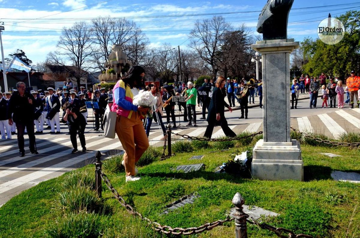 Se reconoció a Rubén Dos Santos como “Vecino Distinguido”