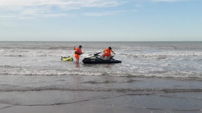 Monte Hermoso: Siguen buscando al joven desaparecido en el mar