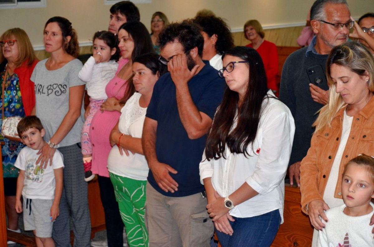 Bendición Especial a 13 embarazadas en el Día del Niño por Nacer