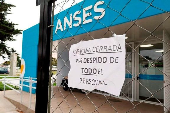 Despidos en Anses: "es en todo el país, y en forma aleatoria"