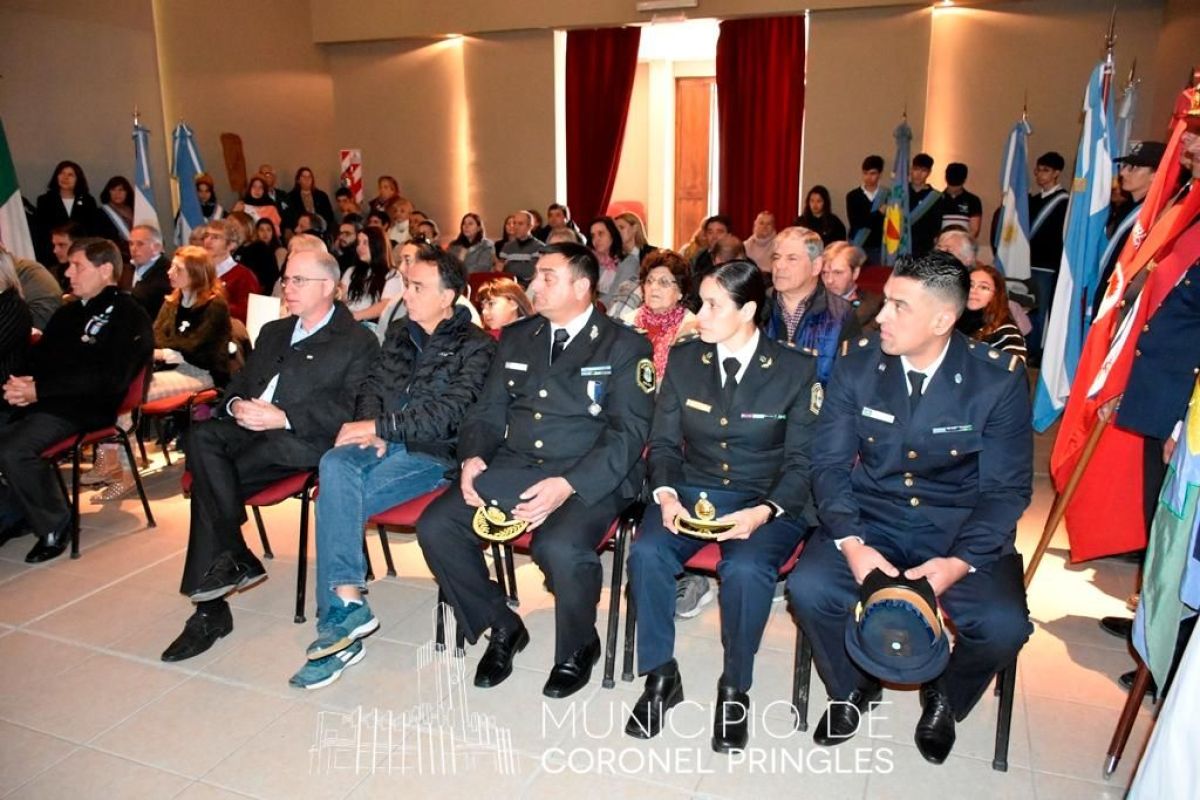 Con fervor y compromiso Coronel Pringles honró a la Patria