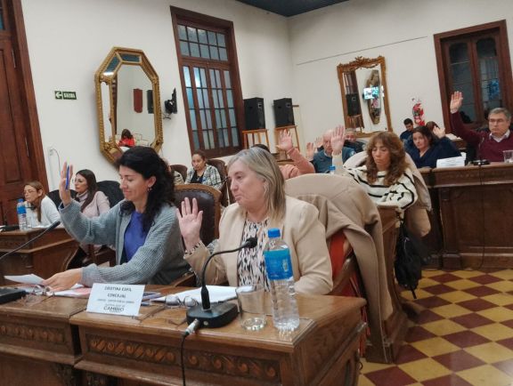 Se celebró la Décima Sesión Ordinaria donde se debatieron más de 20 temas