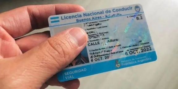 Licencia de conducir: el nuevo requisito obligatorio para tramitarla que afecta a millones de personas