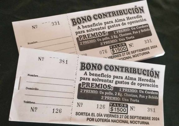 Venden un bono para pagar la operación de una niña