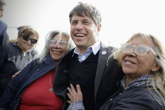 Kicillof anunció en Punta Alta "la inversión más grande de la Argentina"