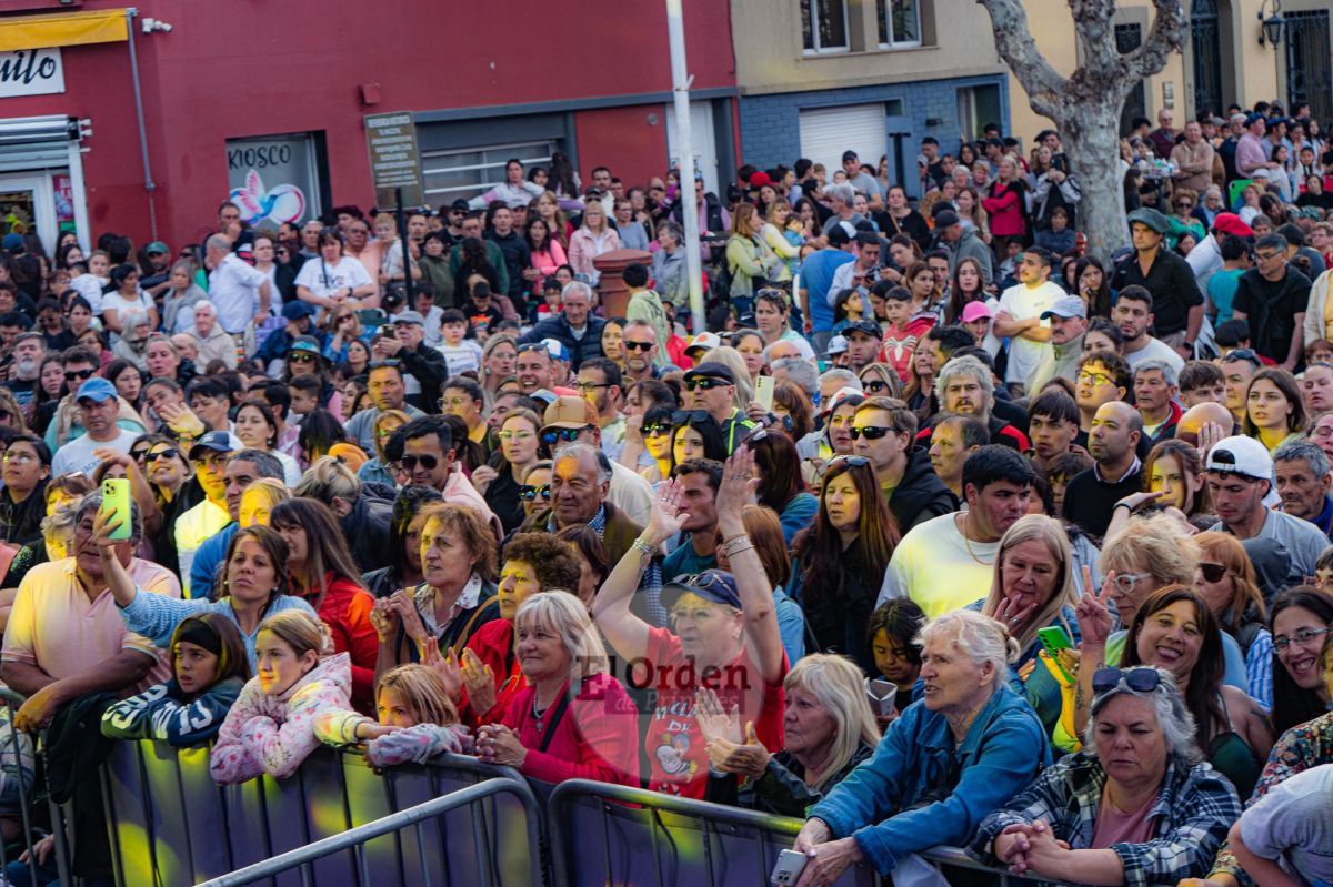 Pringles celebró su 143° aniversario con una multitudinaria fiesta popular