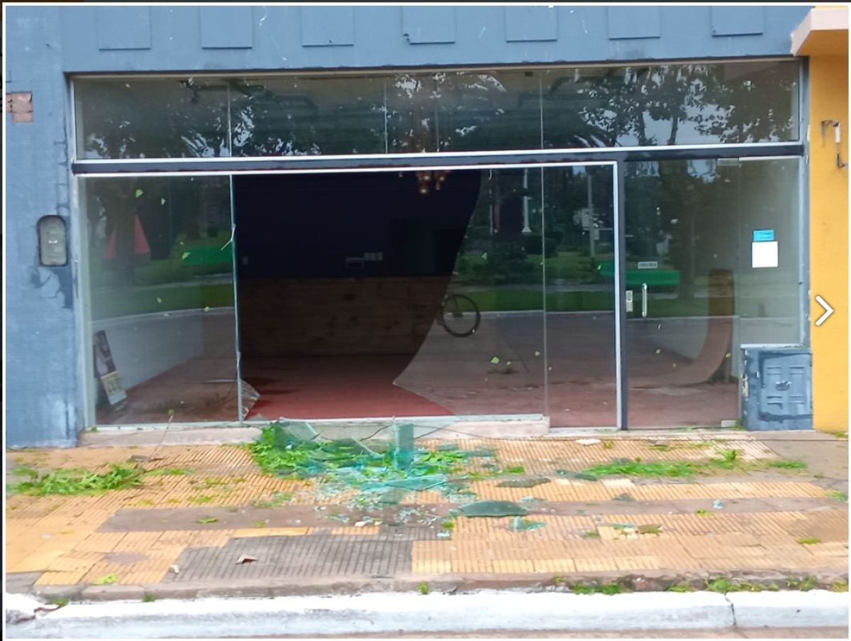 Urdampilleta: un violento temporal provocó voladura de techos, caídas de árboles y cortes de electricidad