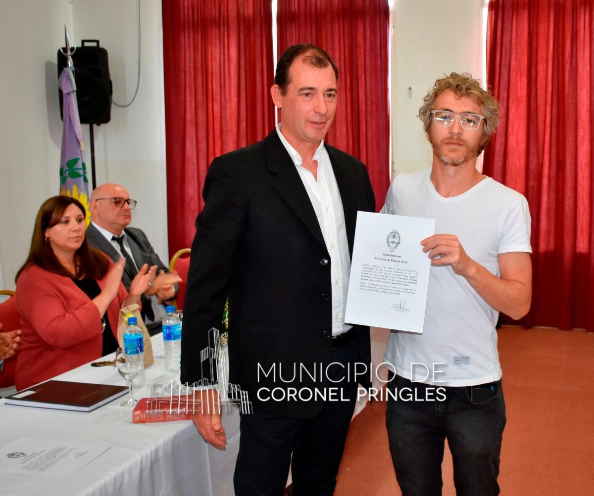 Asumieron los nuevos Consejeros Escolares: Edgardo Cabanillas presidirá el cuerpo para el periodo 2025-2029