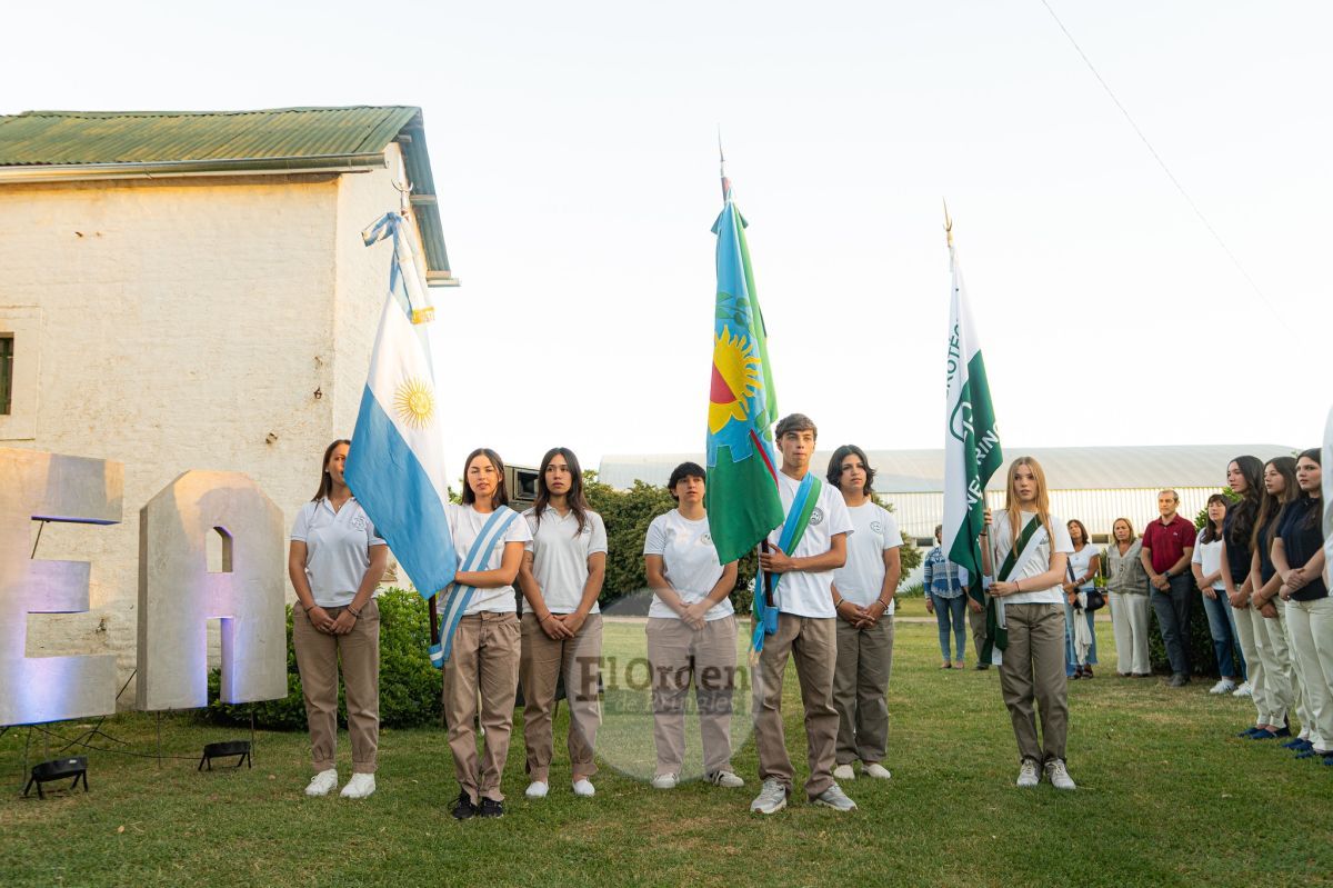 Una despedida de película: La Agro celebró "El Final Épico" de la Promo 2025 con alfombra roja y estilo Hollywood