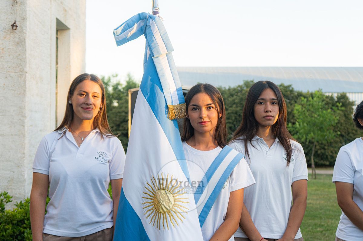 Una despedida de película: La Agro celebró "El Final Épico" de la Promo 2025 con alfombra roja y estilo Hollywood