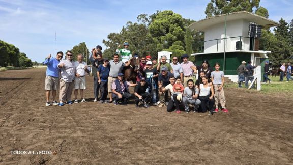 Día de triunfos y fortuna: Pringles fue protagonista en el Club Hípico de Tornquist