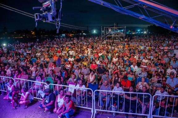 Saldungaray se viste de gala: arranca hoy otra edición de la Fiesta Provincial de la Vendimia
