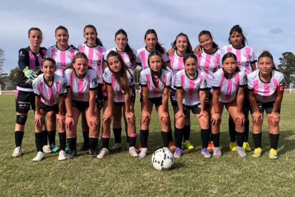 Fútbol femenino: "hay más de veinte nenas entrenando"