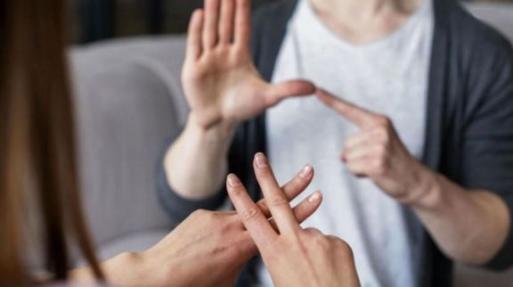 Se invita a inscribirse en el Taller de Lengua de Señas Argentina