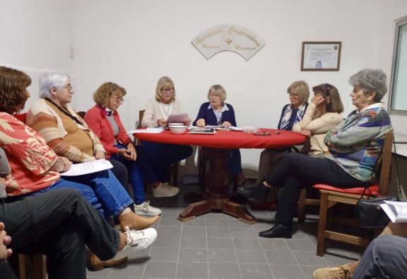 Gloria Lecce sigue como presidente de la Cooperadora del Hospital 