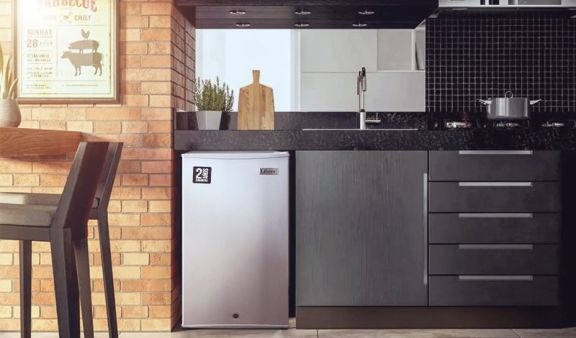 Modelos de frigobares para el hogar en cocina minimalista