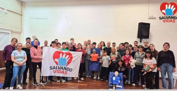 "No hay ambulancia que llegue más rápido que unas manos preparadas"