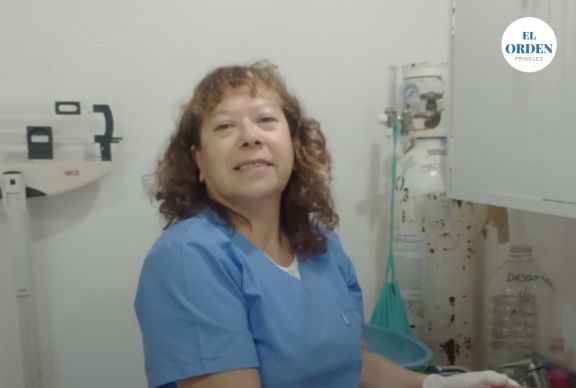 Tras 35 años, se jubiló la enfermera María Adela Luna