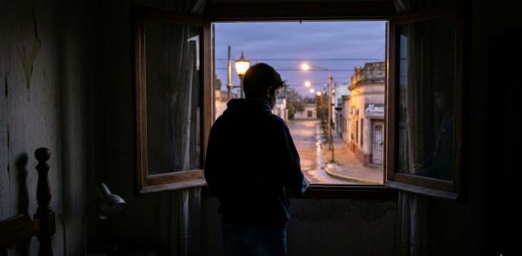 "Nuestros hijos siguen con miedo": El duro testimonio de las madres tras la agresión a tres jóvenes