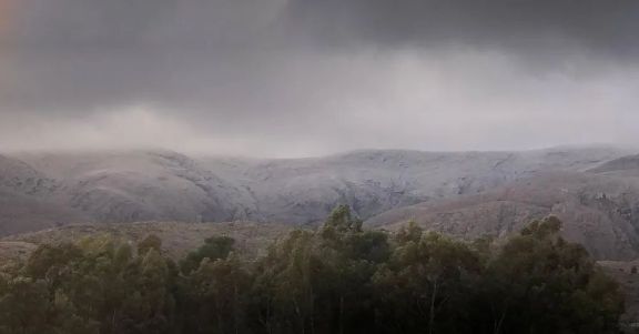 ¿POSTAL DE CUMBRES BLANCAS? La Comarca Serrana espera nieve y temperaturas bajo cero este domingo
