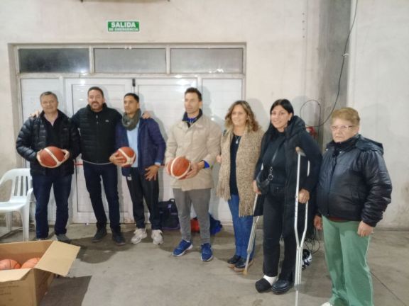 Independiente recibió material deportivo y Elormendi gestiona $4 millones en infraestructura para clubes locales