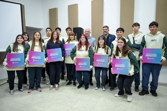 El ministro Bianco inauguró la ampliación del Centro Universitario de Coronel Pringles