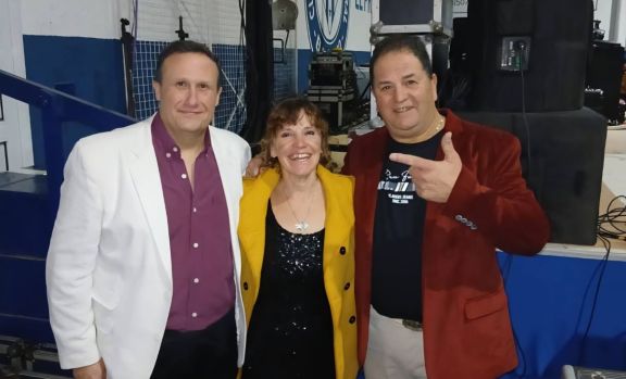 "Fue un placer volver y cantar para la gente de la zona"