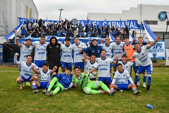 LIGA SUARENSE: Sarmiento de Pigüé y Racing de Carhué son los finalistas del Apertura