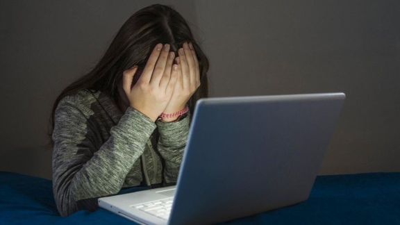 Coronel Dorrego: detienen a profesor acusado de pedirle fotos íntimas a alumnas
