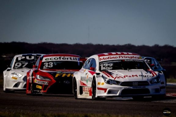  Un toque en el inicio dejó afuera de carrera al pringlense Pedro Mariezcurrena