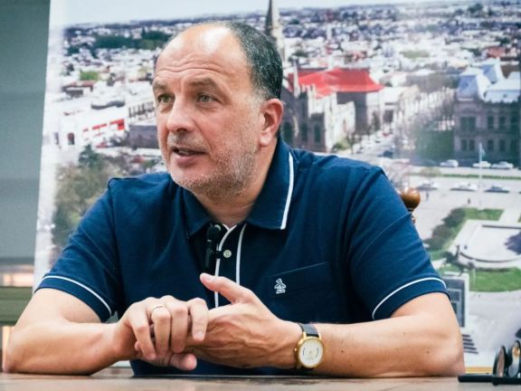 Garate: “Nada viene a nuestro distrito”