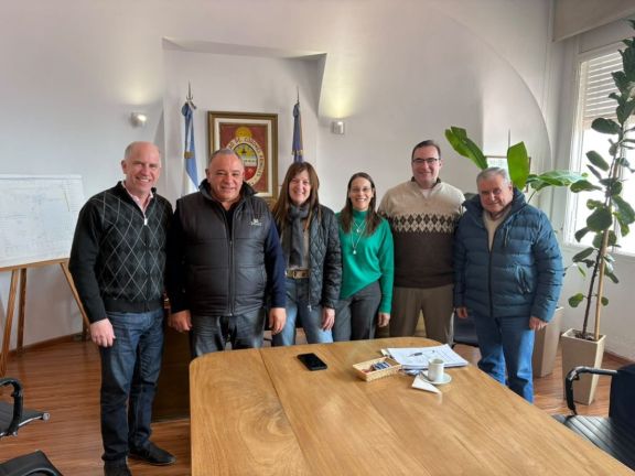 Comercio y turismo: la Cámara y el Municipio articulan acciones para fortalecer el consumo local