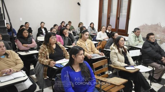 Se lleva adelante el curso se manipulador de alimentos