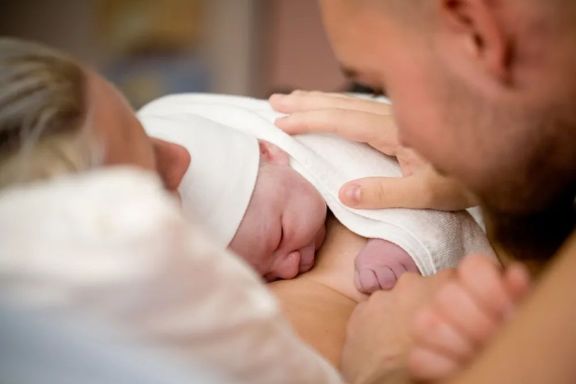 De dos a un hijo: la caída de nacimientos pone en crisis el sistema educativo 