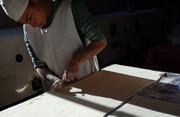 El Taller Protegido presentó tentadoras promociones en pastas, alfajores artesanales y huerta