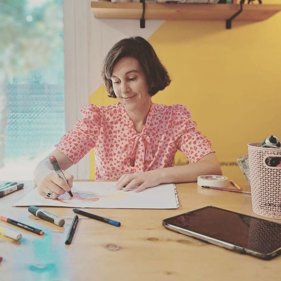 Valeria Knell presenta "El avión hacia las nubes" en la Feria Internacional del Libro de Bahía Blanca