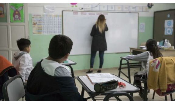 Endurecen sanciones por agresiones a docentes y trabajadores de la salud